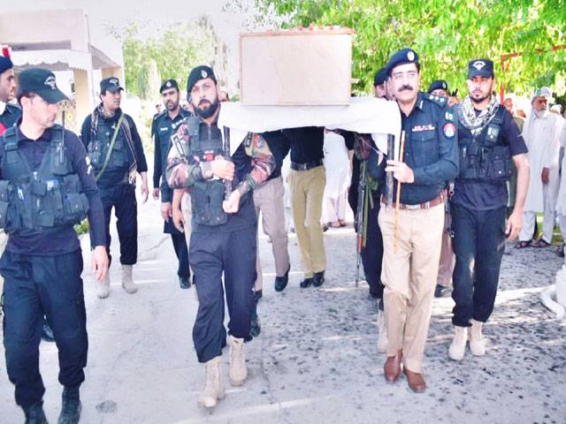 Two policemen killed in Bannu