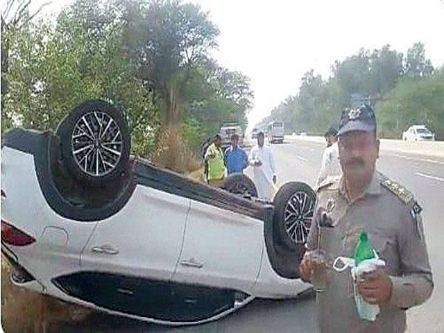 Gill remains unhurt in motorway accident, 3 injured