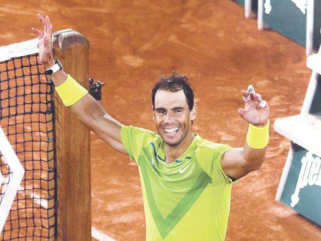 Nadal beats Djokovic in epic clash to reach French Open semis