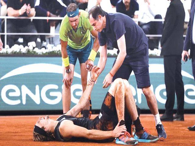 Nadal into French Open final after bad Zverev injury