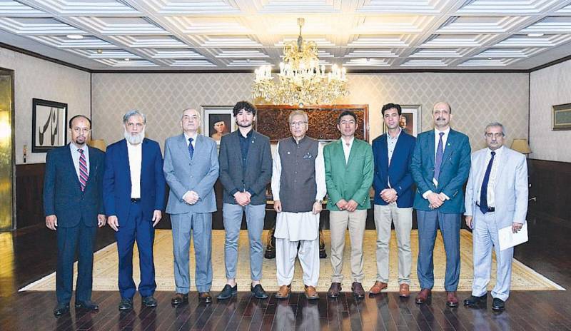 Highlighting feats of young Pak mountaineers vital to build country’s soft image: President