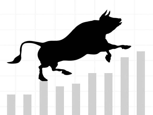 Stock market gains 258 points