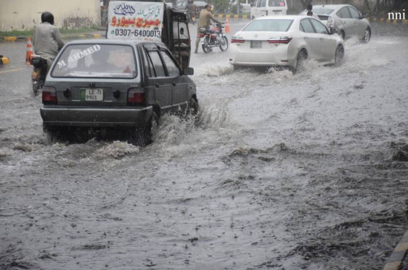 Five more die amid heavy rains in Punjab, KP