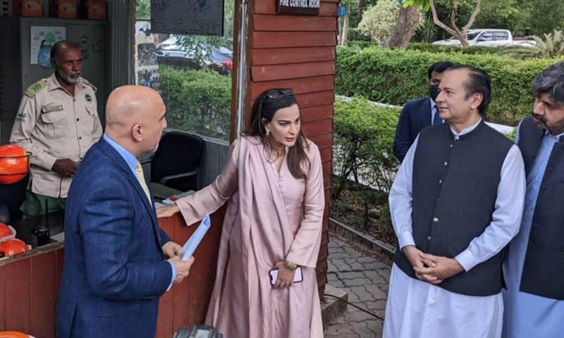 Sherry Rehman leads awareness, clean up walk at Margallas