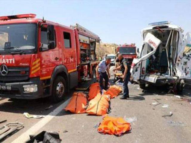 16 killed in traffic accident in Turkiye