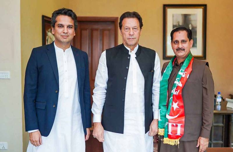 Former minister Ch Ejaz Shafi joins PTI