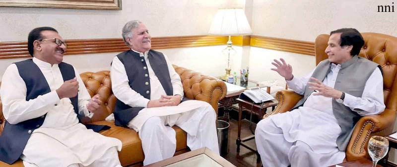 Assembly members from Attock discuss development projects with CM