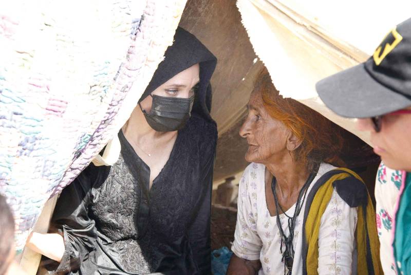 Angelina vows to sensitise world on Pakistan flood losses
