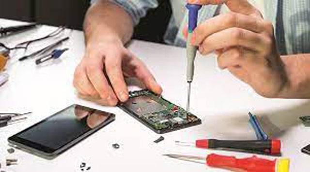 Local mobile manufacturing increases, import declines