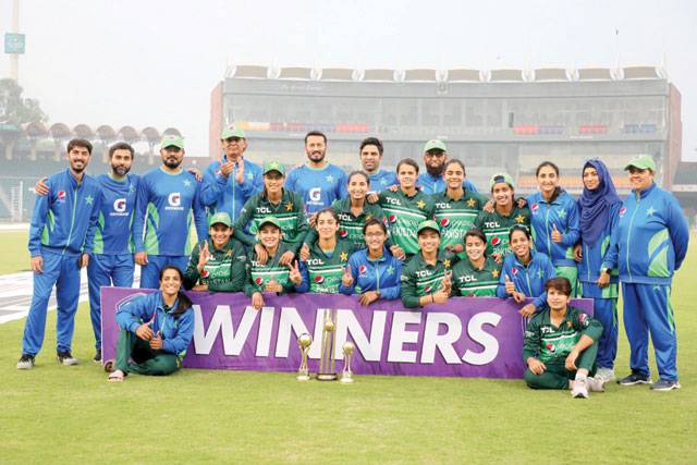 Pakistan women sweep Ireland ODI series