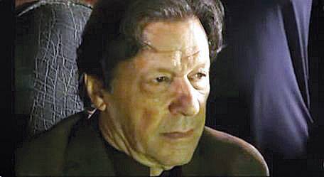 Imran Khan aborts protest march; claims PTI to ‘quit provincial assemblies’ 