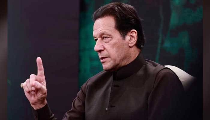 Imran hopes army chief will ensure ‘transparent’ elections