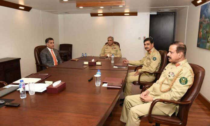 COAS, DG ISI brief PM about security situation