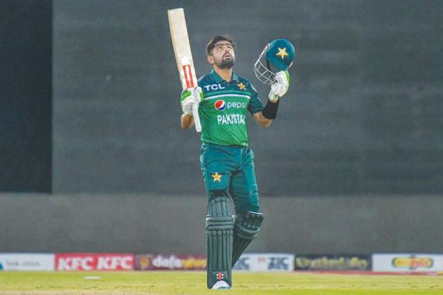 Record-breaking Babar bats Pakistan to thumping win over Black Caps