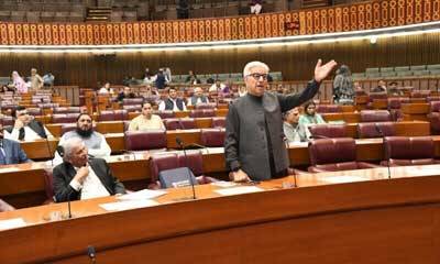 Govt plans to summon a special NA session next week