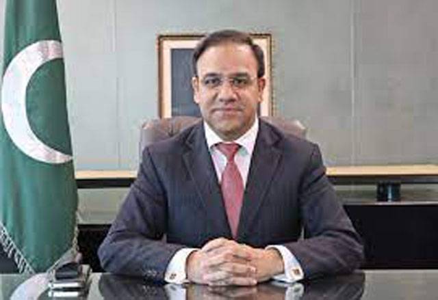 Umar Saif unveils IT export plan of $10 billion