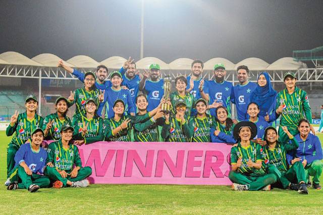 Nida shines as Pakistan sink South Africa to complete series sweep