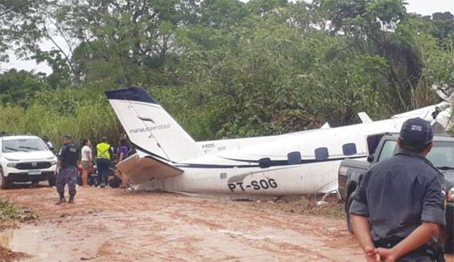 برازیل میں سیاحوں کو لے جانے والا طیارہ گر کر تباہ، 14 افراد ہلاک