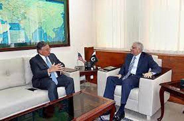  US envoy, planning minister discuss matters of mutual interest