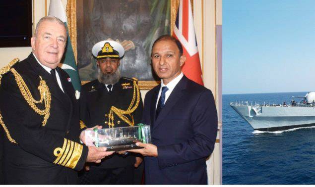 Pak Navy gifts ship to UK as goodwill gesture