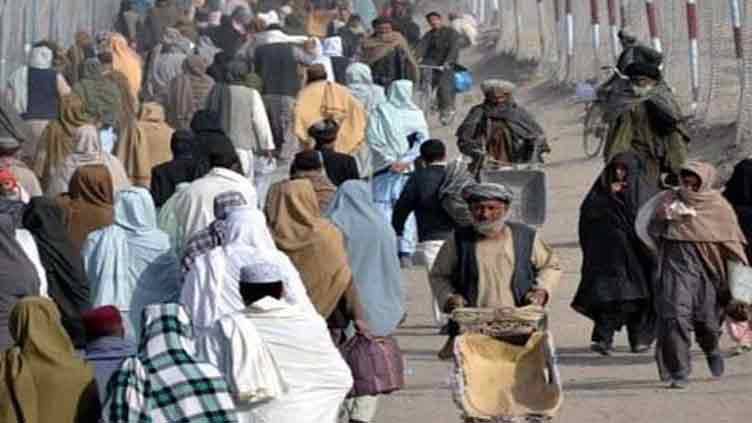 Govt decides to expel 1.1m foreigners residing illegally in Pakistan