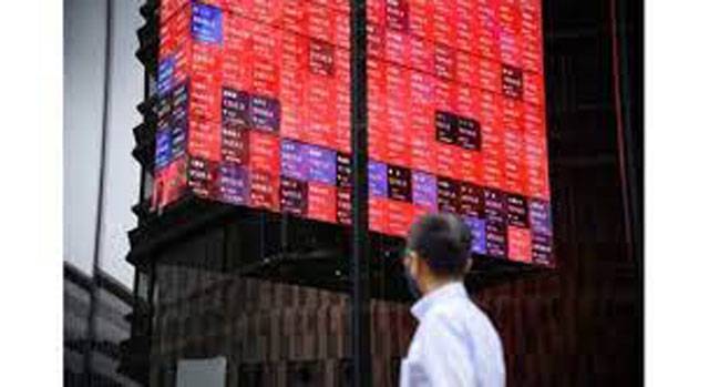 Asian markets swing ahead of US jobs, Tokyo hit by strong yen