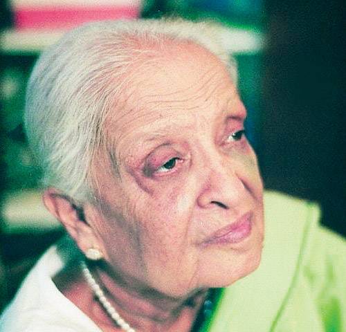 Tributes paid to playwright Fatima Surrayya Bajia