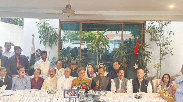 Kashmir issue be resolved through talks, says Kaira