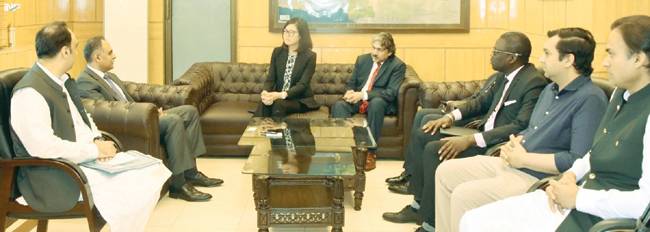 Kayani, WB delegation discuss key steps for modernisation of Railways