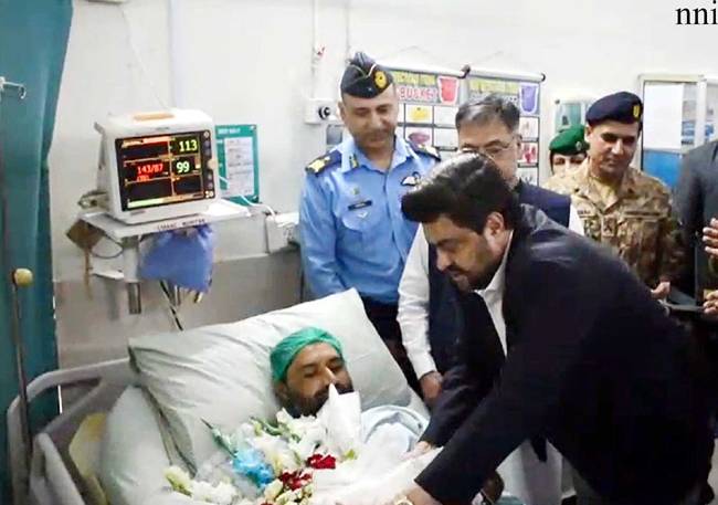 Pakistani soldiers made nation proud, says Governor Tessori