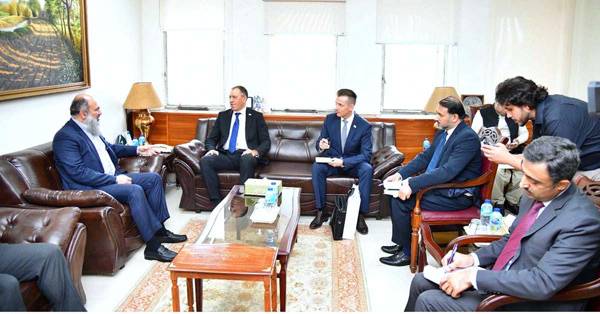 Jam Kamal reaffirms govt’s commitment to promote, institutionalise GI regime