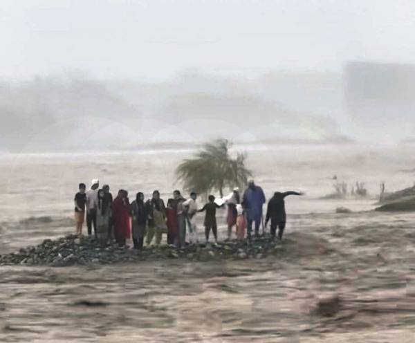 Flash floods kill 9 tourists in Swat, sweep away dozens