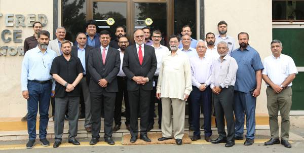 Ahsan Iqbal briefed on issues of tractors industry