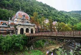 Volunteers battling to save Romania’s cultural treasures