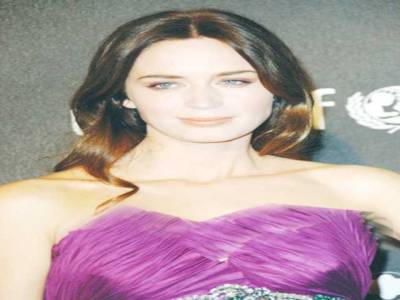 Emily Blunt engaged