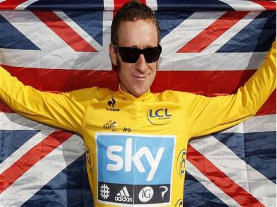 Wiggins to have a go at Hour record 