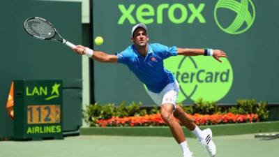 Djokovic overpowers Murray for fifth Miami title