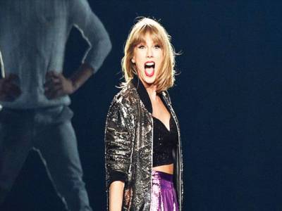 Swift turns down $2m wedding gig offer