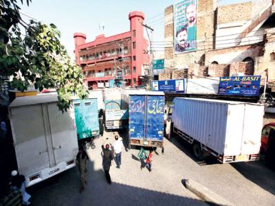 Battles in Pindi as capital clash looms