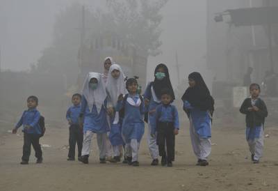 New timings for schools as smog engulfs Punjab