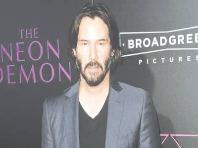 Keanu Reeves donates to children's cancer charities