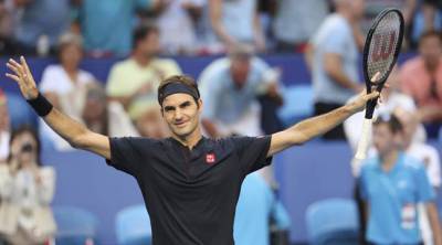 Djokovic, Federer, Serena favourites for Aussie Open