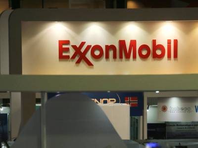Exxon Mobil seeks bids for Norwegian offshore assets