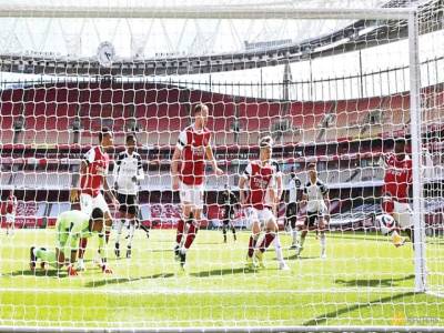 Nketiah’s stoppage-time strike denies Fulham first win at Arsenal