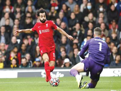Salah steers Liverpool to 5-0 win over Watford