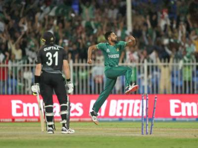 Late Ali and Malik heroics deny New Zealand in low-scoring thriller