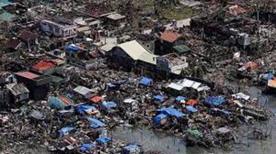 Deaths toll from Philippines typhoon climbs to over 400