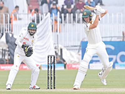 Australia top-order make merry as Pakistan bowlers grind away
