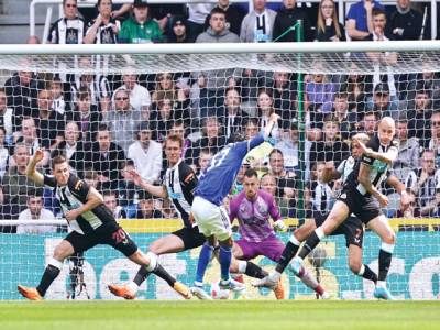 Newcastle’s Guimaraes fires last-gasp winner against Leicester