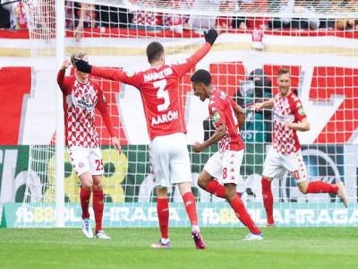 Mainz outclass champions listless Bayern Munich 3-1